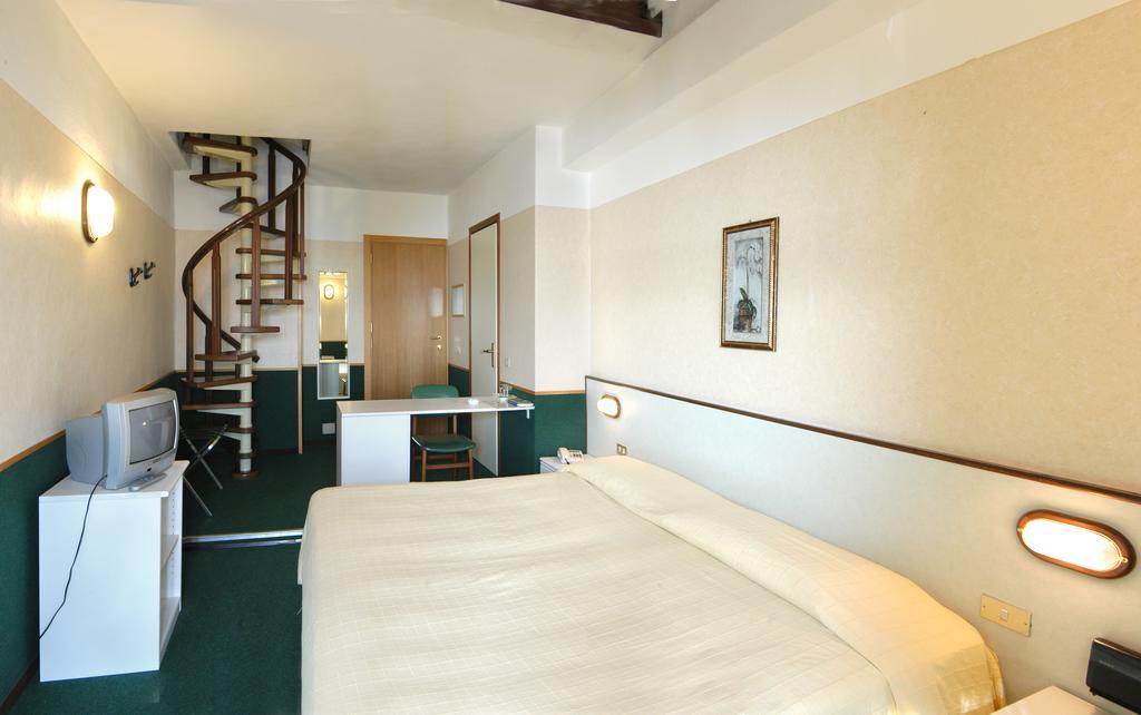 Hotel Eden Baveno Ngoại thất bức ảnh